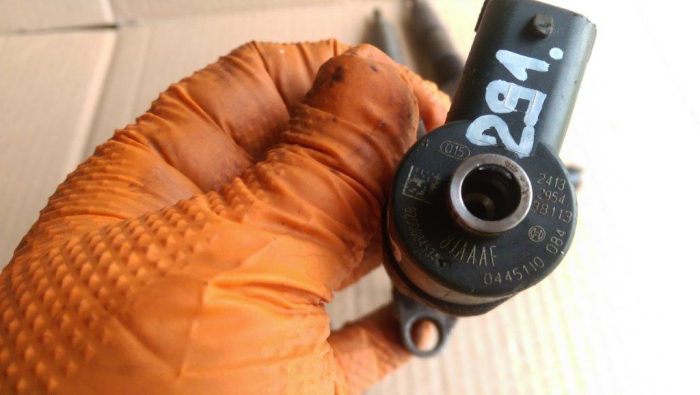 Injector Renault Master II, motor 2.2 dci, cod 8200084534, 0445110084, an 2000 – 2006 [4]