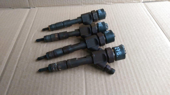Injector Renault Trafic, Opel Vivaro, motor 1.9dci, cod 8200238528, 0445110146, an 1999-2007 [4]