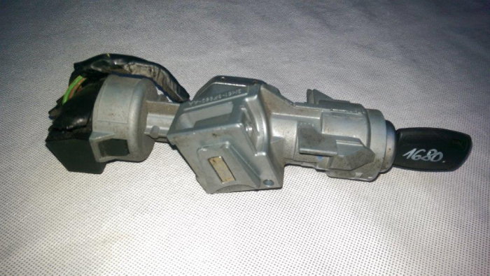 Contact auto cu cheie Ford Focus 3, C-Max, 3M51-3F880-AA, an 2010-2018 [2]