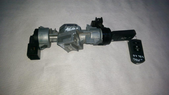 Contact auto cu cheie (2 buc) Mazda 3 BL, 3M51-3F880-AE, X1T26471A, C23666938B, an 2008-2013 [3]