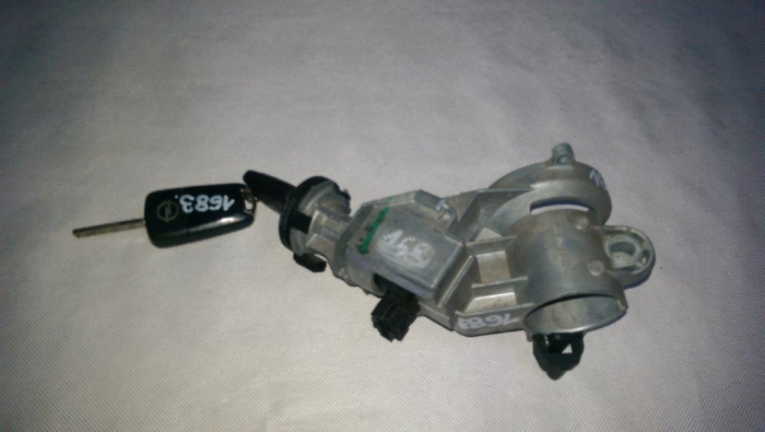 Contact auto cu cheie (2 buc) Opel Corsa D, 55703083, an 2006-2014 [2]