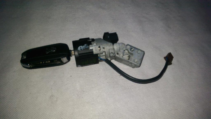 Contact auto cu cheie Peugeot 508, an 2010-2018 [3]