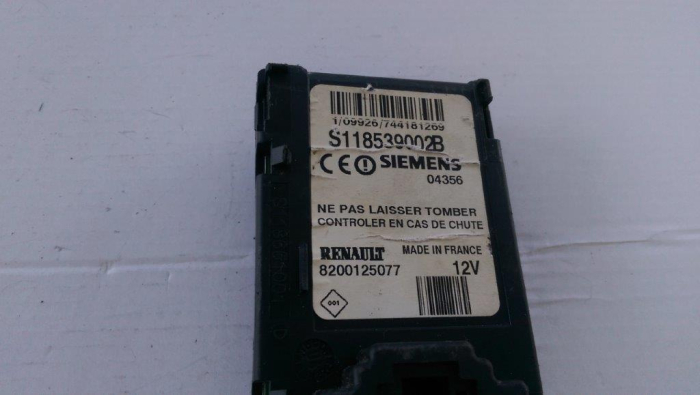 Cititor cartela cheie Renault Megane 2, Scenic 2, 8200125077, S118539002B, an 2002-2008 [3]
