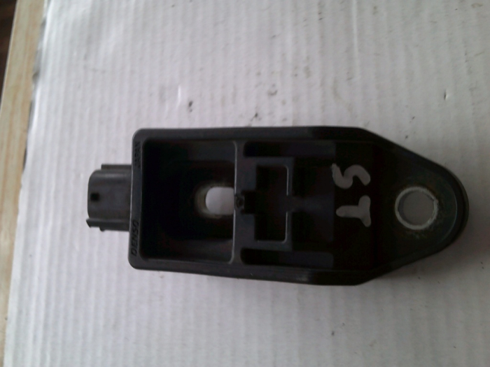 Senzor impact Honda FR-V, cod 77930-SEF-J110-M2, an 2004-2011 [2]