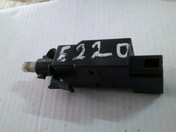Senzor pedala frana Mercedes E-Class, W211, 0015454009, an 2002-2009 [2]