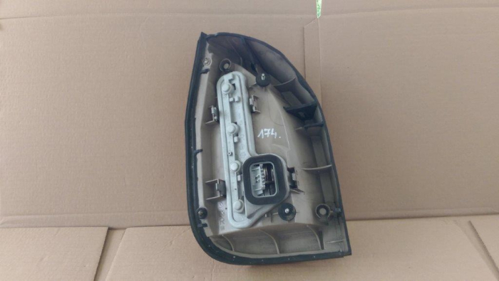 Stop dreapta Opel Zafira A, facelift an 2003-2006 [3]