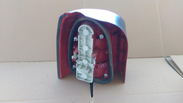 Stop dreapta Audi A4 B5, combi, 08-441-1945R, an 1995-2001 [3]
