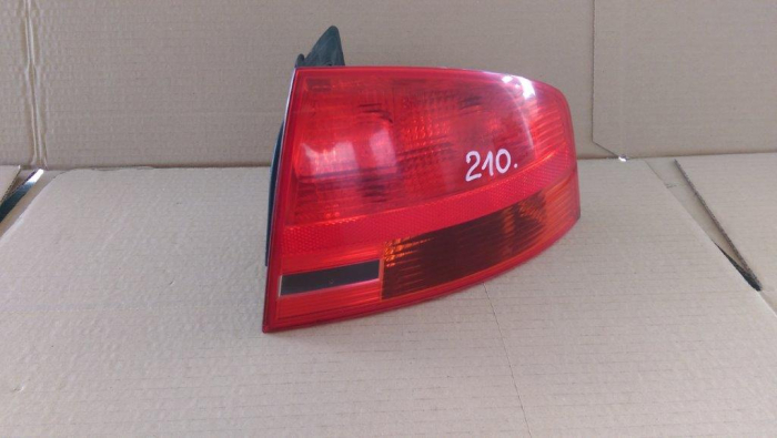 Stop dreapta Audi A4 B7, limuzina / berlina /sedan , an 2004-2008 [2]