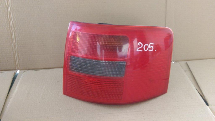 Stop dreapta Audi A6 C5, combi, 4B9945096, an 1997-2004 [2]