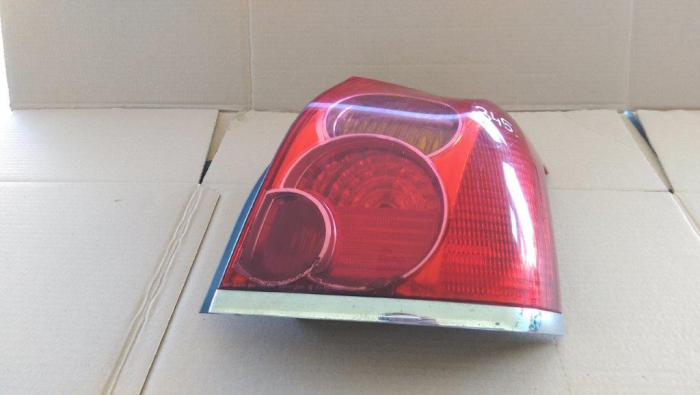 Stop dreapta Toyota Avensis T25, an 2003-2008 [2]