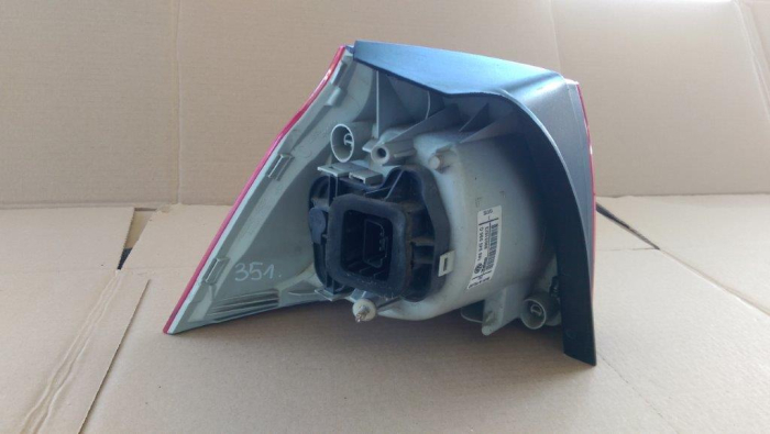 Stop dreapta VW Golf 5, hatchback, 1K6945096G, an 2003-2009 [3]