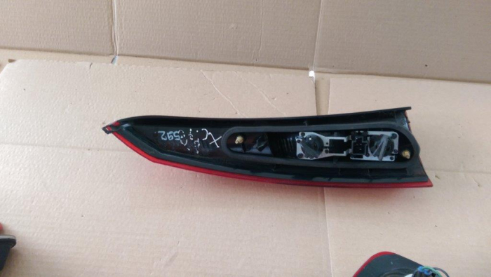 Stop dreapta Volvo V70, combi, 9154494, 2DB00821702, an 2000-2007 [3]