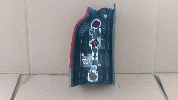 Stop dreapta Volvo V70, partea de jos, 9154498, an 2000-2007 [3]