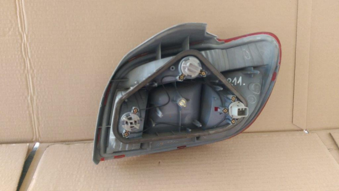 Stop stanga Toyota Yaris, XP10, an 1999-2005 [3]