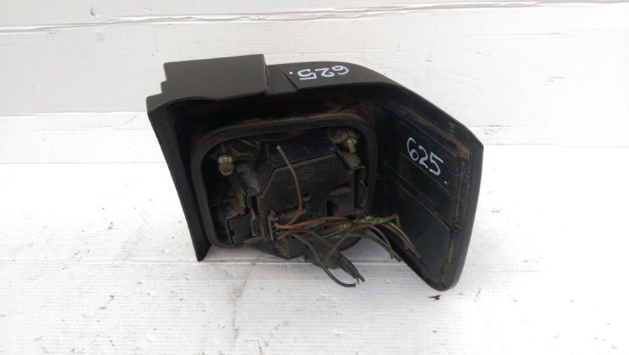 Stop stanga VW Passat B3, 357945257, an 1988-1993 [3]