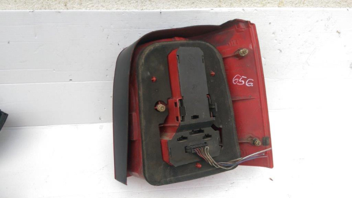 Stop stanga VW Passat B5, combi, an 1996-2000 [3]