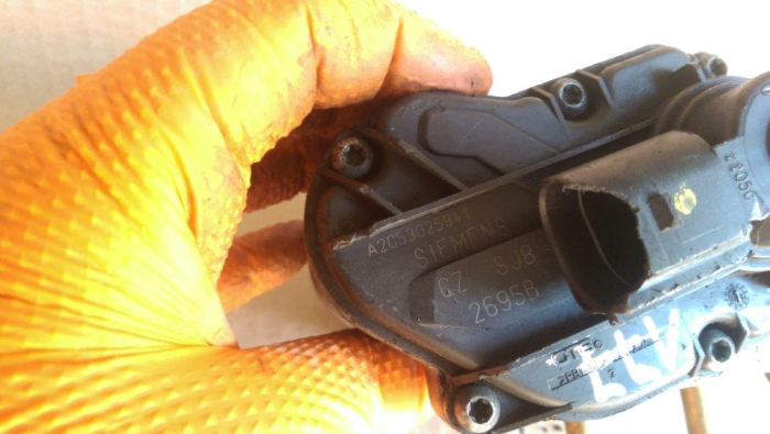Supapa EGR Audi A3 8P, VW Passat B6, 1.6FSI, A2C53025941, 03C131503B, an 2004-2010 [3]