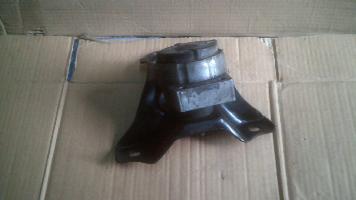 Suport motor dreapta Ford Focus 1 , an 1998-2005 motor 1.8 TDDI, cod 98AB-6038-DH, 98AB-6037-DF [2]