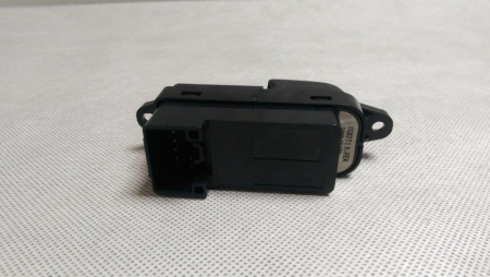 Butoane fata dreapta pentru Mazda CX7 ER, cod EG2366370 [1]