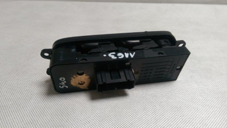 Bloc butoane geamuri si oglinzi usa fata stanga Volvo S40, V50, 30658444, an 2004-2012 [1]