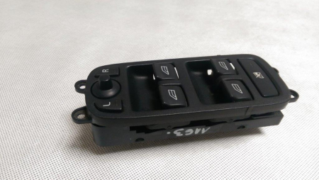 Electrica si electronica auto - Bloc butoane geamuri si oglinzi usa fata stanga Volvo S40, V50, 30658444, an 2004-2012