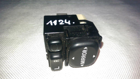 Buton reglaj oglinzi Toyota Avensis T25, 183575, an 2003-2008 [1]
