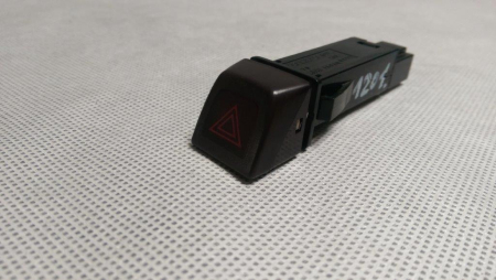 Electrica si electronica auto - Buton avarii Volvo XC60, 30739296, an 2008-2016