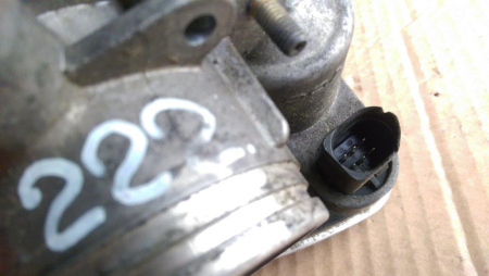 Clapeta acceleratie BMW Seria 5 E60 E61, 520i, motor 2.2 benzina, cod 7502444, an 2004-2010 [3]