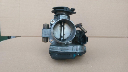 Clapeta acceleratie Golf 4, 1.6 benzina, 037133064D, an 1997-2007 [1]
