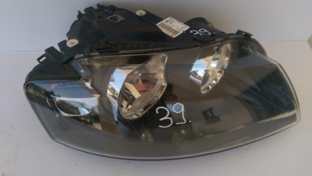 Faruri - Far dreapta Audi A3 8P, 8P0941004L, an 2003-2009