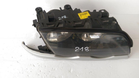 Far dreapta BMW Seria 3 E46, nonfacelift, cu ornament far, 6902746, an 1998-2001 [3]