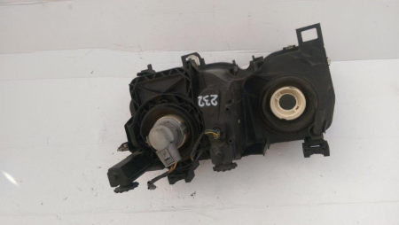 Far dreapta BMW Seria 3 E46, compact, 6901970, an 2001-2005 [2]
