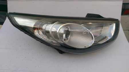 Far dreapta Hyundai iX35, 92102-2Y, an 2010-2015 [1]
