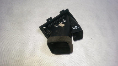 Grila aer, gura ventilatie bord dreapta BMW Seria 3 E46, 8361898, an 1998-2004 [2]