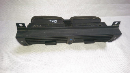 Elemente de caroserie - Grila aer, gura ventilatie bord centrala BMW Seria 3 E46, 8363199, an 1998-2004