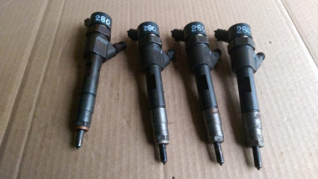 Injector Renault Trafic, Opel Vivaro, motor 1.9dci, cod 8200100272, 0445110110, an 2001-2010 [1]