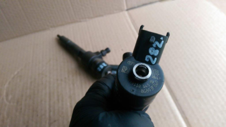 Injector Opel Zafira B, motor 1.9 CDTI, cod  0445110165, an 2005-2011 [3]