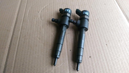 Injectie - Injector Opel Zafira B, motor 1.9 CDTI, cod  0445110165, an 2005-2011