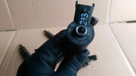 Injector Peugeot 207, Ford Focus 2, motor 1.6 hdi, cod 0445110259, an 2004-2011 [3]