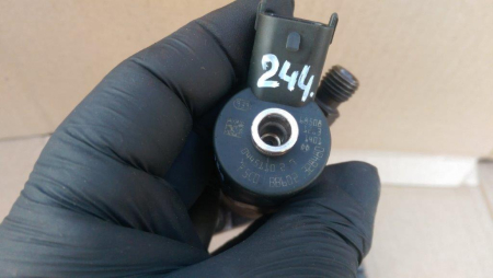 Injector Peugeot 307, 407, Ford Focus 2, motor 1.6 hdi, cod 0445110259, an 2004-2011 [3]