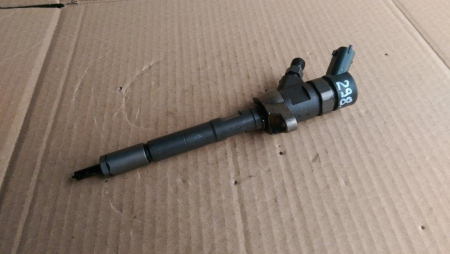 Injectie - Injector Peugeot 407, motor 1.6 hdi, cod 0986435126, 1609849680, an 2004-2010