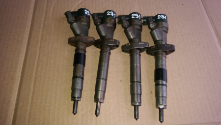 Injectie - Injector Renault Master II, motor 2.2 dci, cod 8200084534, 0445110084, an 2000 – 2006