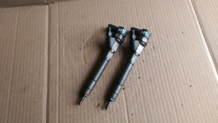 Injector Renault Master, motor 2.5dci, cod 8200084534, an 2002-2006 [1]