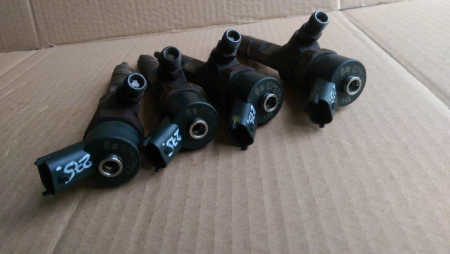 Injectie - Injector Renault Trafic, Opel Vivaro, motor 1.9dci, cod 8200238528, 0445110146, an 1999-2007