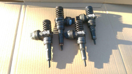 Injectie - Injector Audi A3 8P, VW Golf 4, Passat B5, Skoda Octavia 1.9 tdi, 038130073AJ, 0414720037, PDB12, an 2001-2009