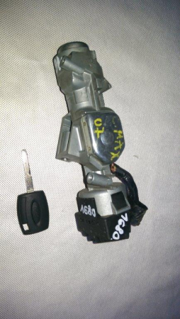 Module si calculatoare - Contact auto cu cheie Ford Focus 3, C-Max, 3M51-3F880-AA, an 2010-2018