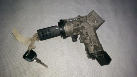 Contact auto cu cheie (2 cheie) Mazda 2 DE, D01H-66938B, an 2007-2014 [2]