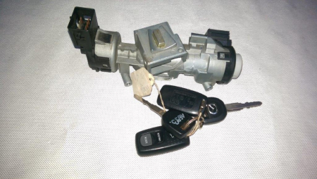 Contact auto cu cheie (2 buc) Mazda 3 BK, 3M51-3F880-AB, an 2003-2009 [2]