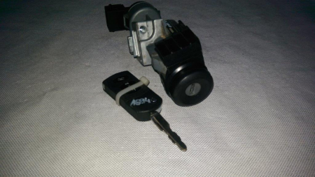 Module si calculatoare - Contact auto cu cheie Mazda 3 BL, 3M51-3F880-AD, an 2008-2013