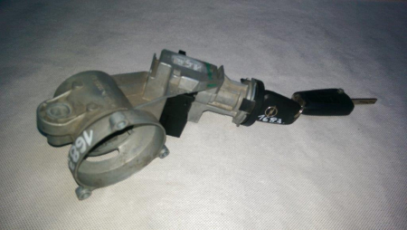 Module si calculatoare - Contact auto cu cheie (2 buc) Opel Corsa D, 55703083, an 2006-2014